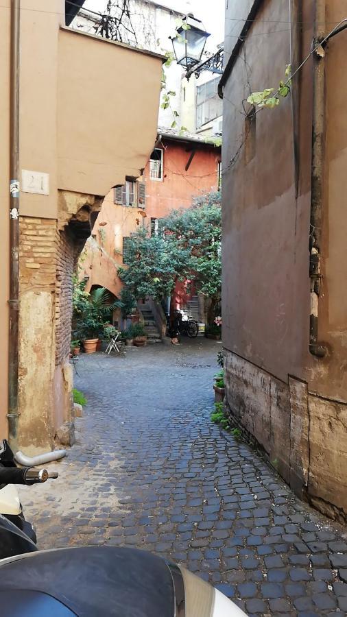 Apartments Campo De Fiori Roma Exterior foto